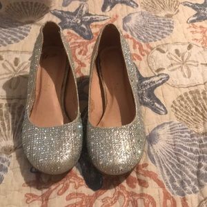 2 inch sparkle heeled shoes.